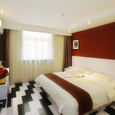 Xi'An Hometown Runtu Business Hotel Екстериор снимка